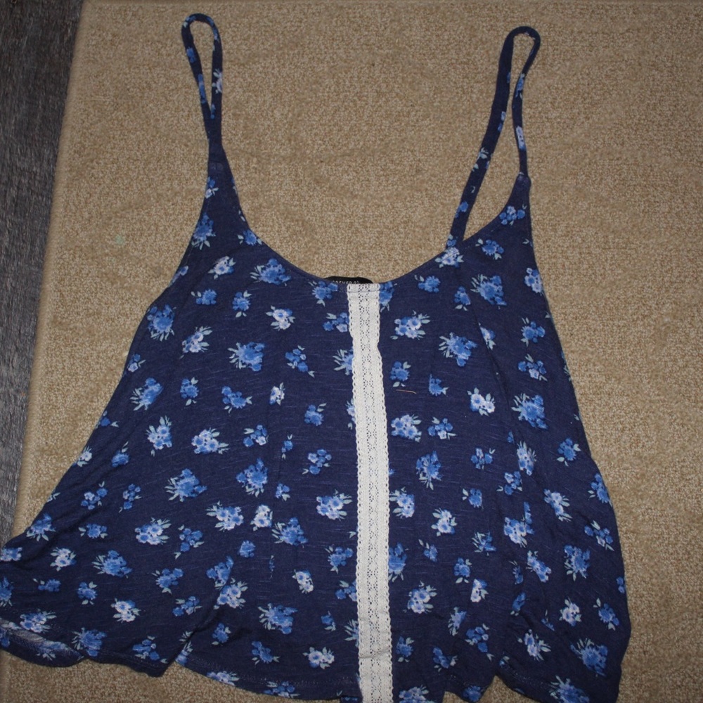 Forever 21 Blue Floral Crop Top